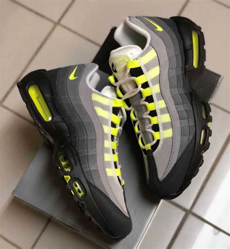 nike air max grün neon|air max 95 neons.